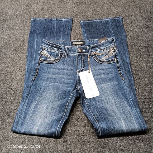 NWT Cello Jeans Women 5 Blue Bootcut Heavy Embellished Stretch‎ Whiskered Pants - Picture 1 of 13